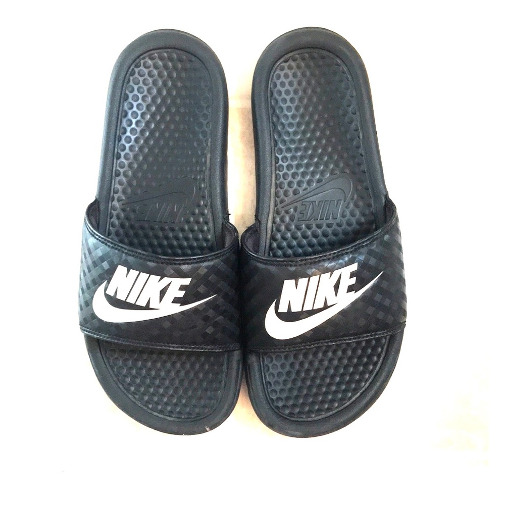 Black Nike Slides